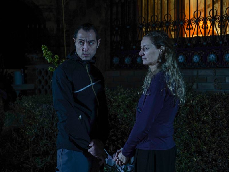 Imagen: Hombre y Clara.